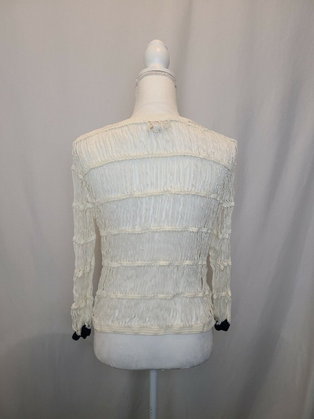 BOY Band of Outsiders Ivory Macrame Crochet Long Sleeve Boho Shirt Size 2 - Picture 4 of 5